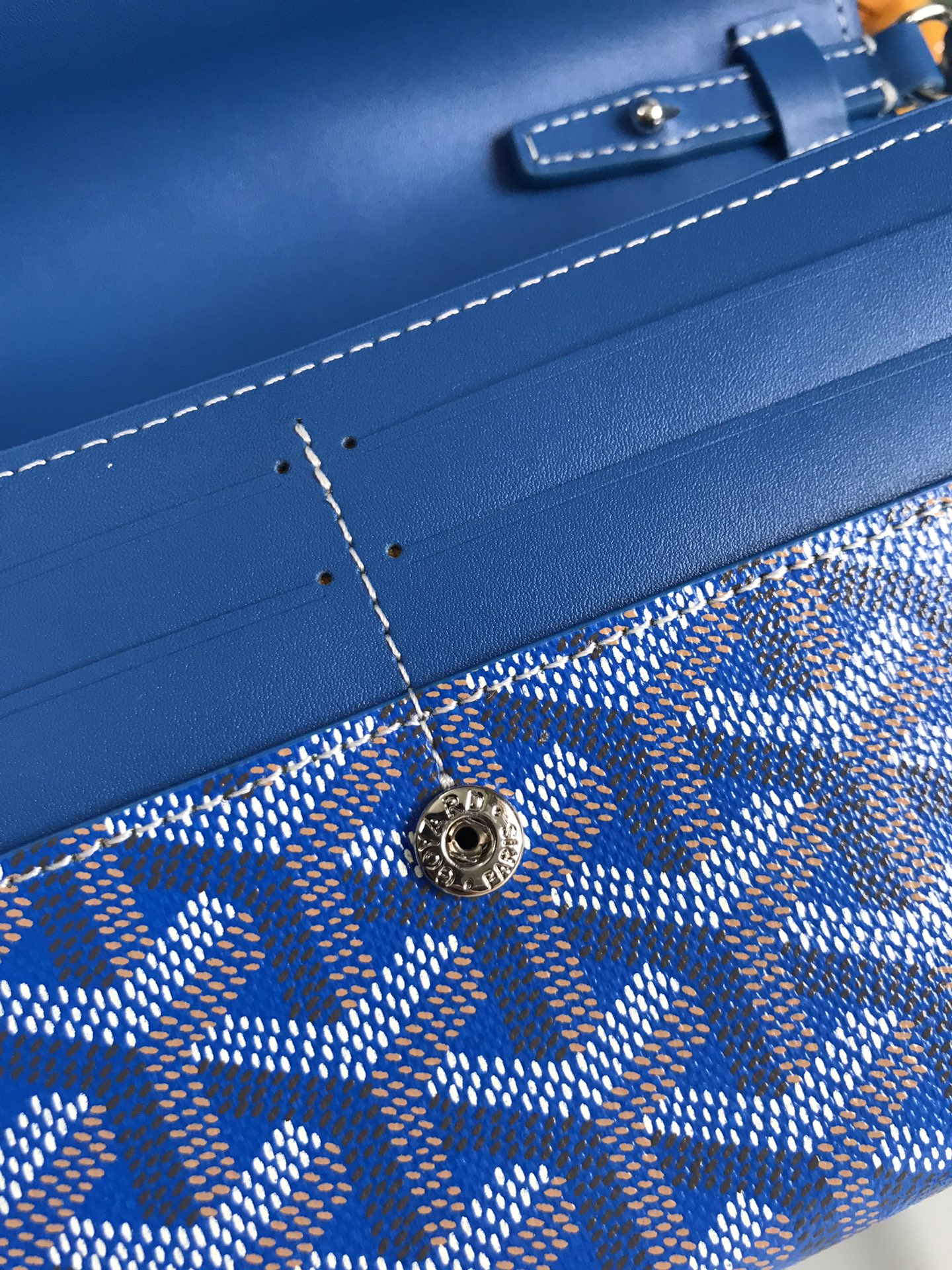 Goyard Goyardine Plumet - Blue Crossbody Bags,