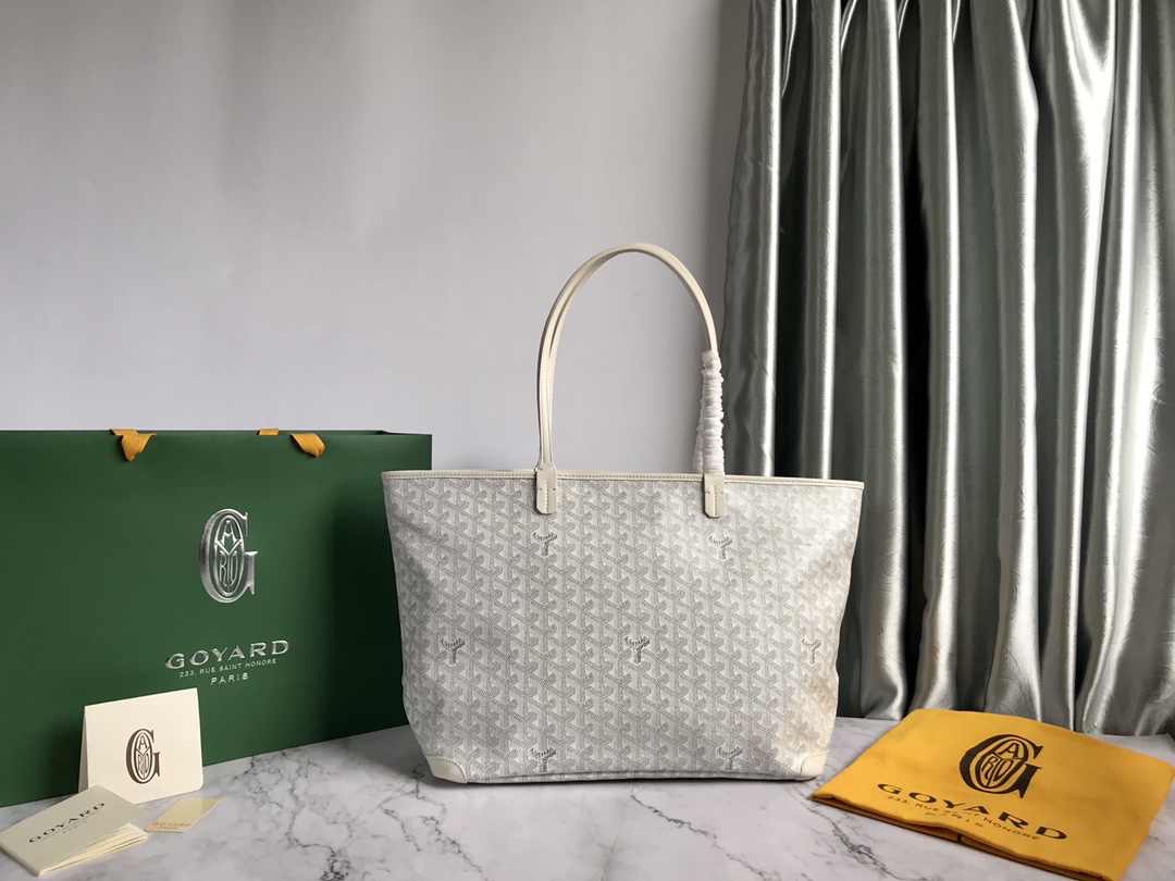 Goyard White Goyardine Coated Canvas and Leather Saint