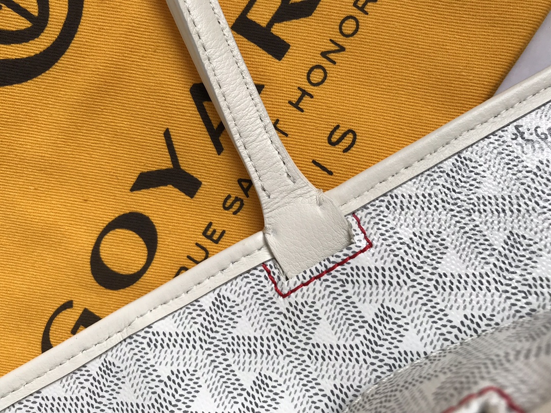 GOYARD Goyardine Saint Louis PM White 1487517