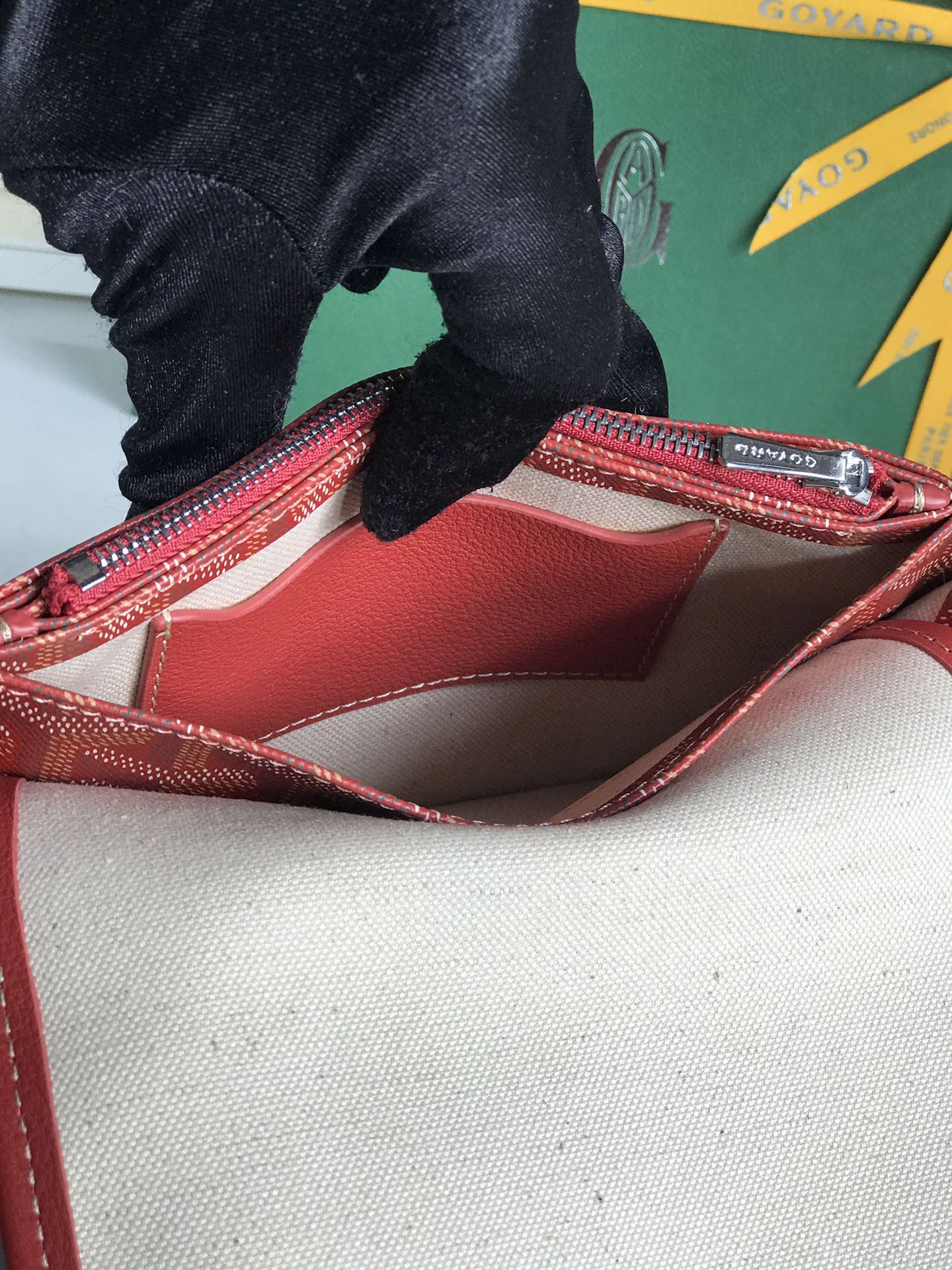 Goyard Plumet Pouch 'red' Women's Bag