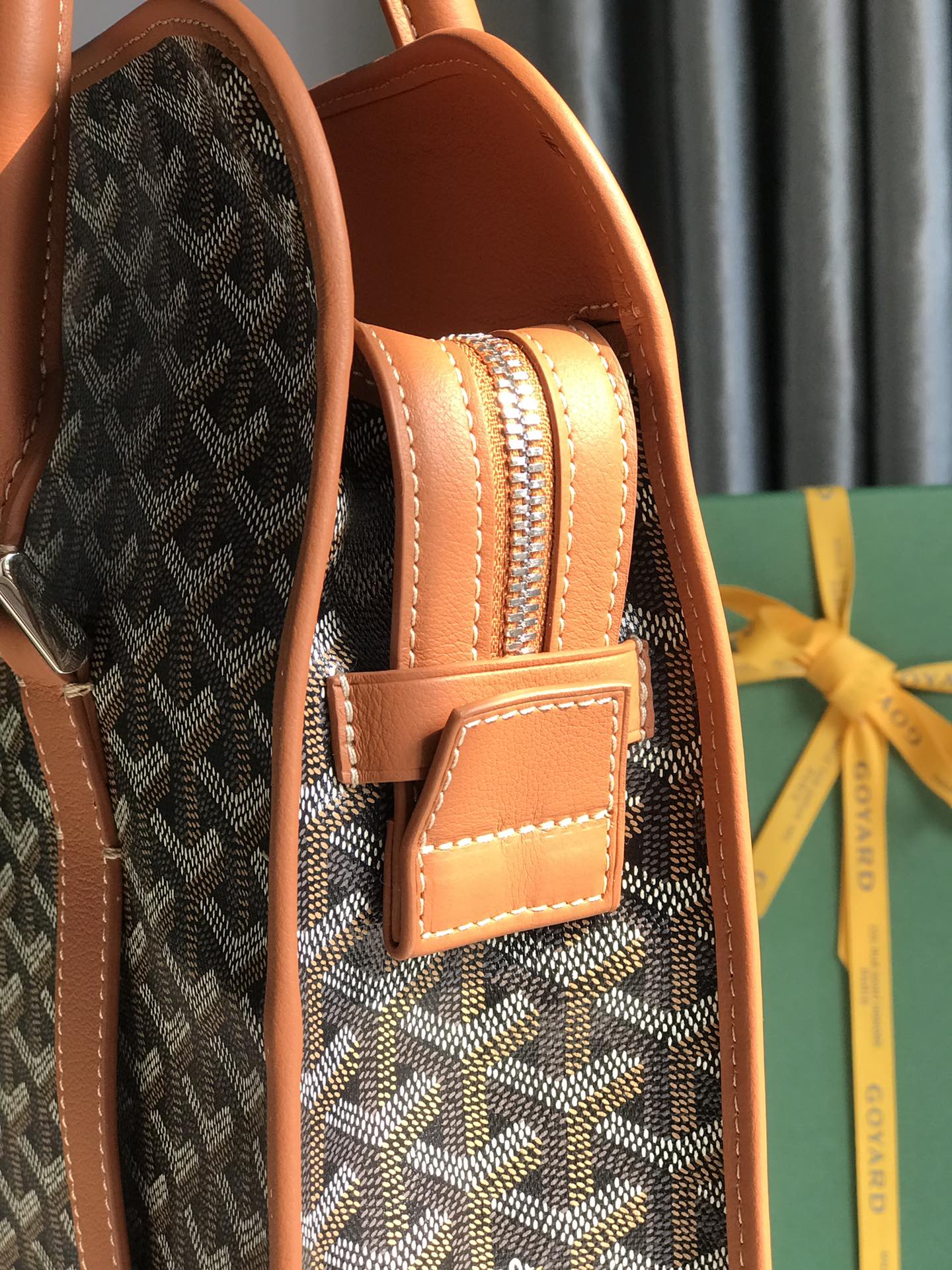 Goyard Bourgogne Bag Coated Canvas Black starp brown 20423770