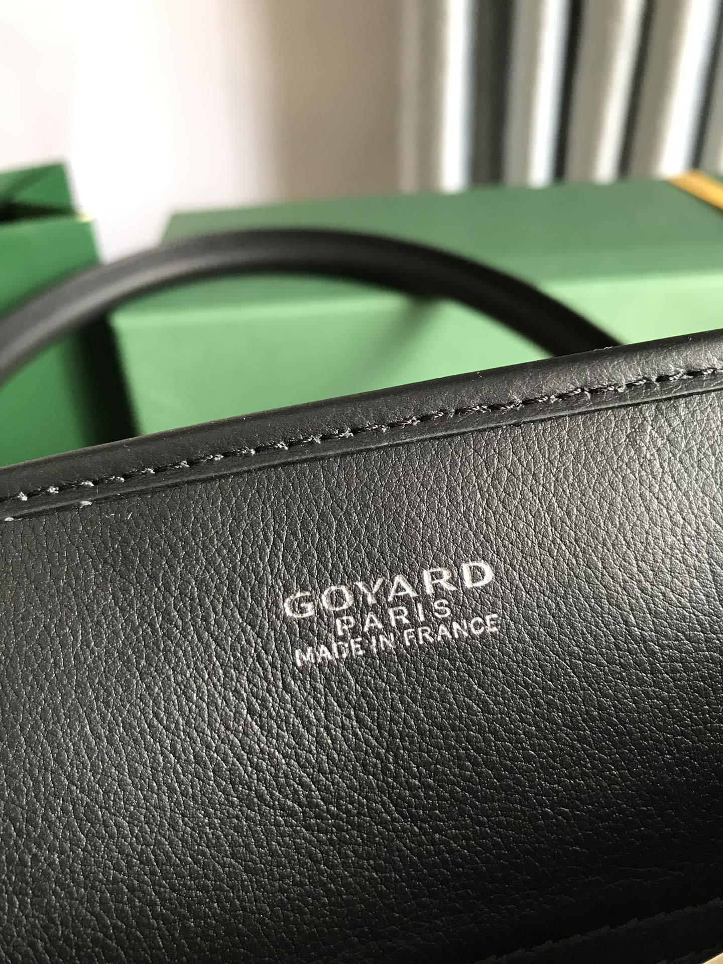 Goyard Goyard Goyardine Bourgogne Bag - Black Totes