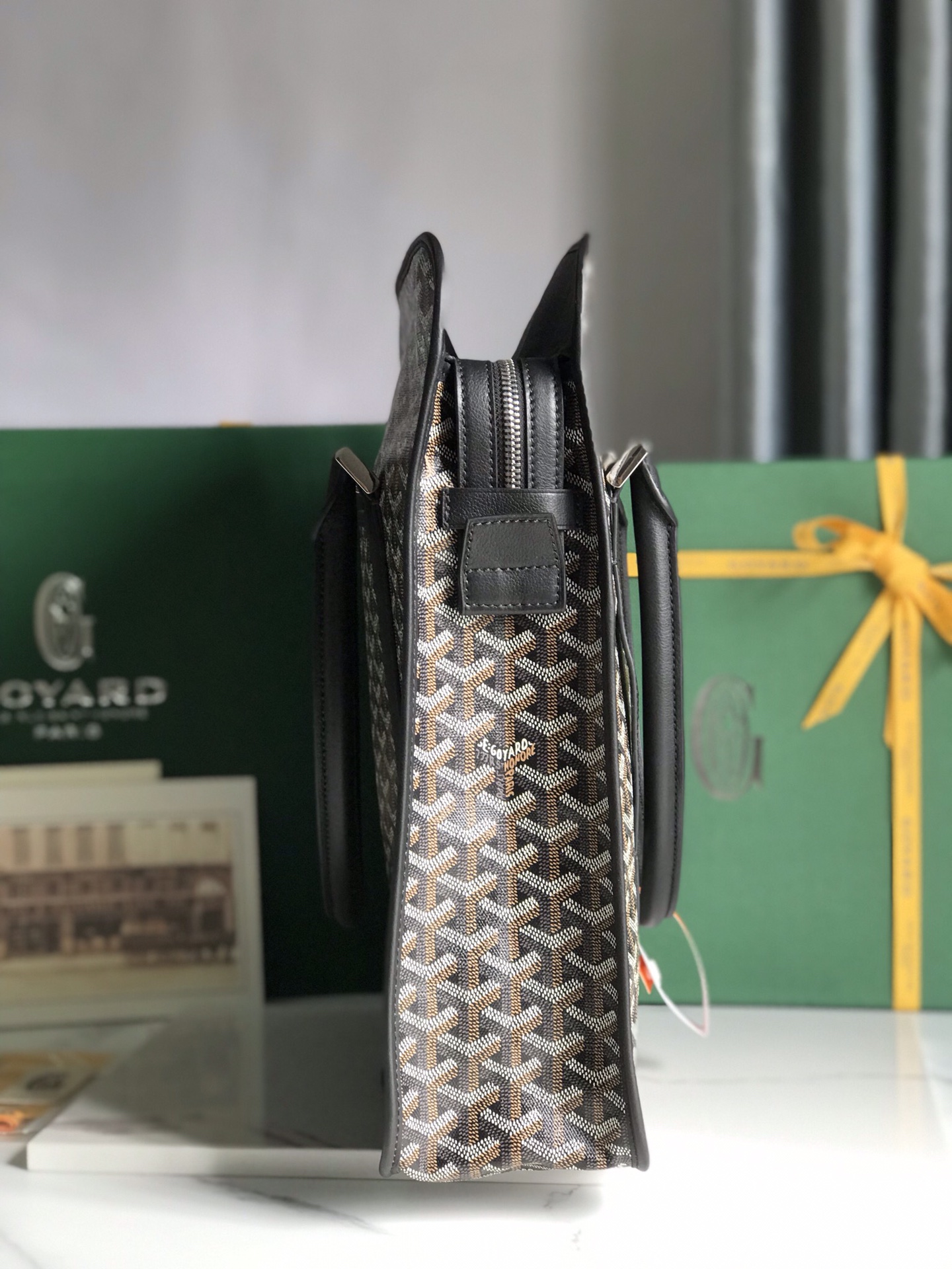 Goyard Goyard Goyardine Bourgogne Bag - Black Totes