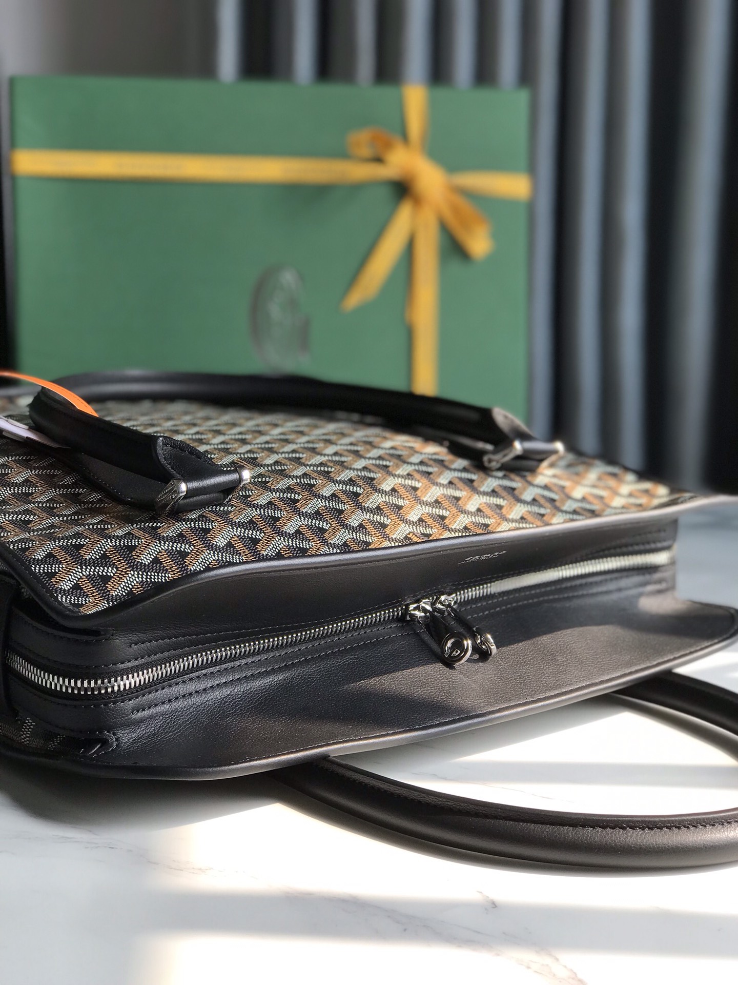 Goyard Goyard Goyardine Bourgogne Bag - Black Totes