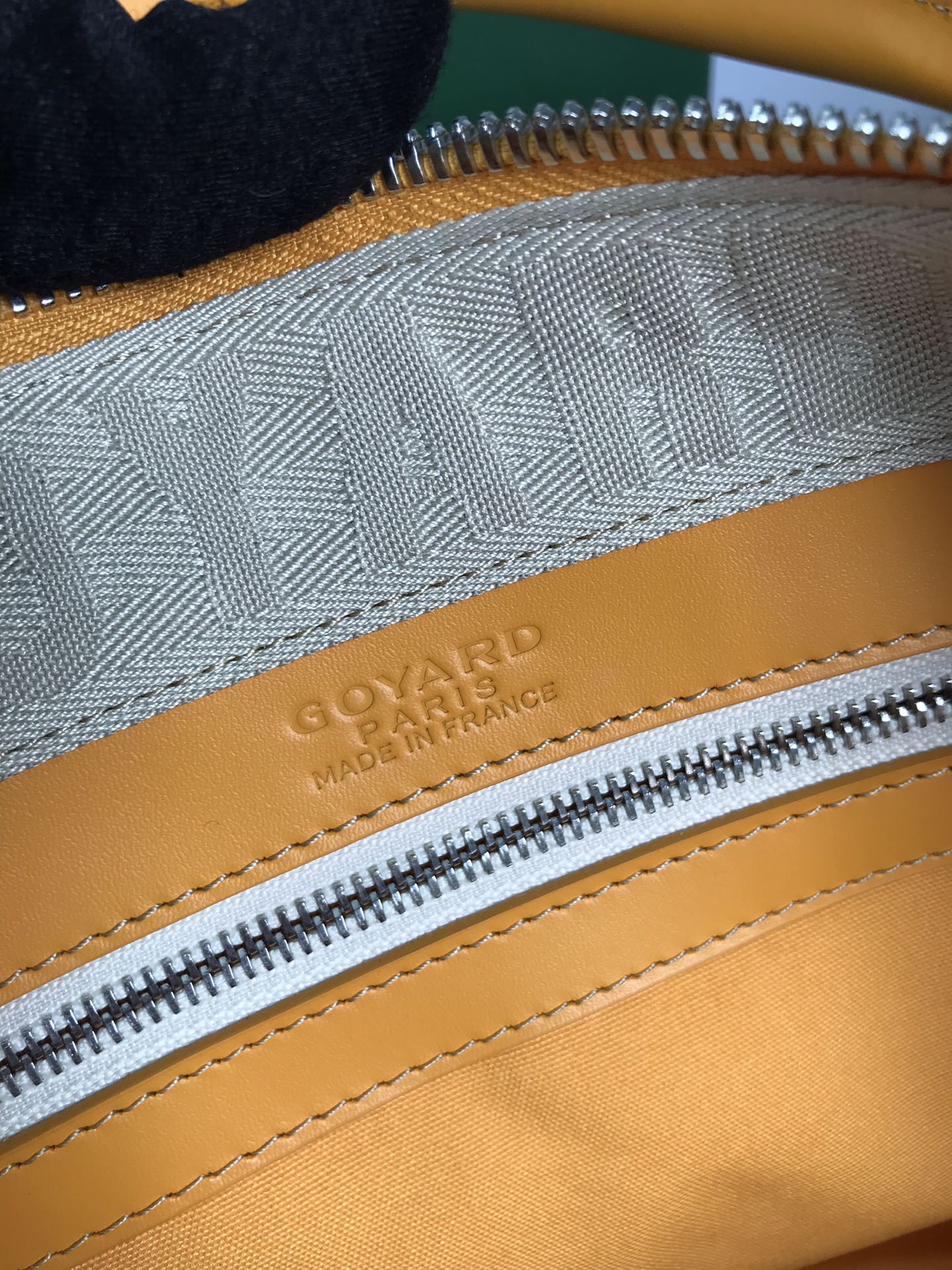 GOYARD Goyardine Croisiere 35 Yellow 878967 |