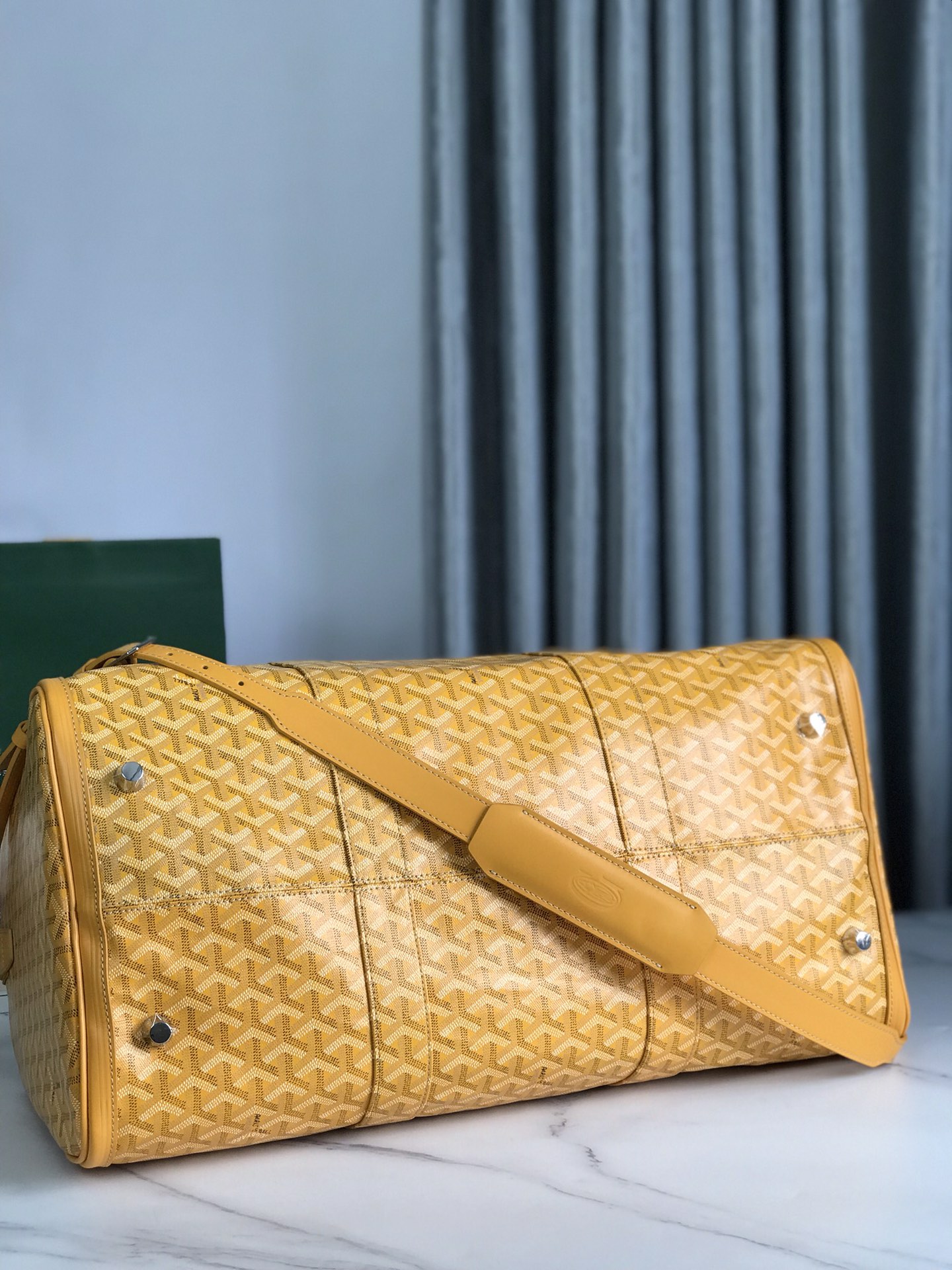 GOYARD Goyardine Croisiere 35 Yellow 878967 |