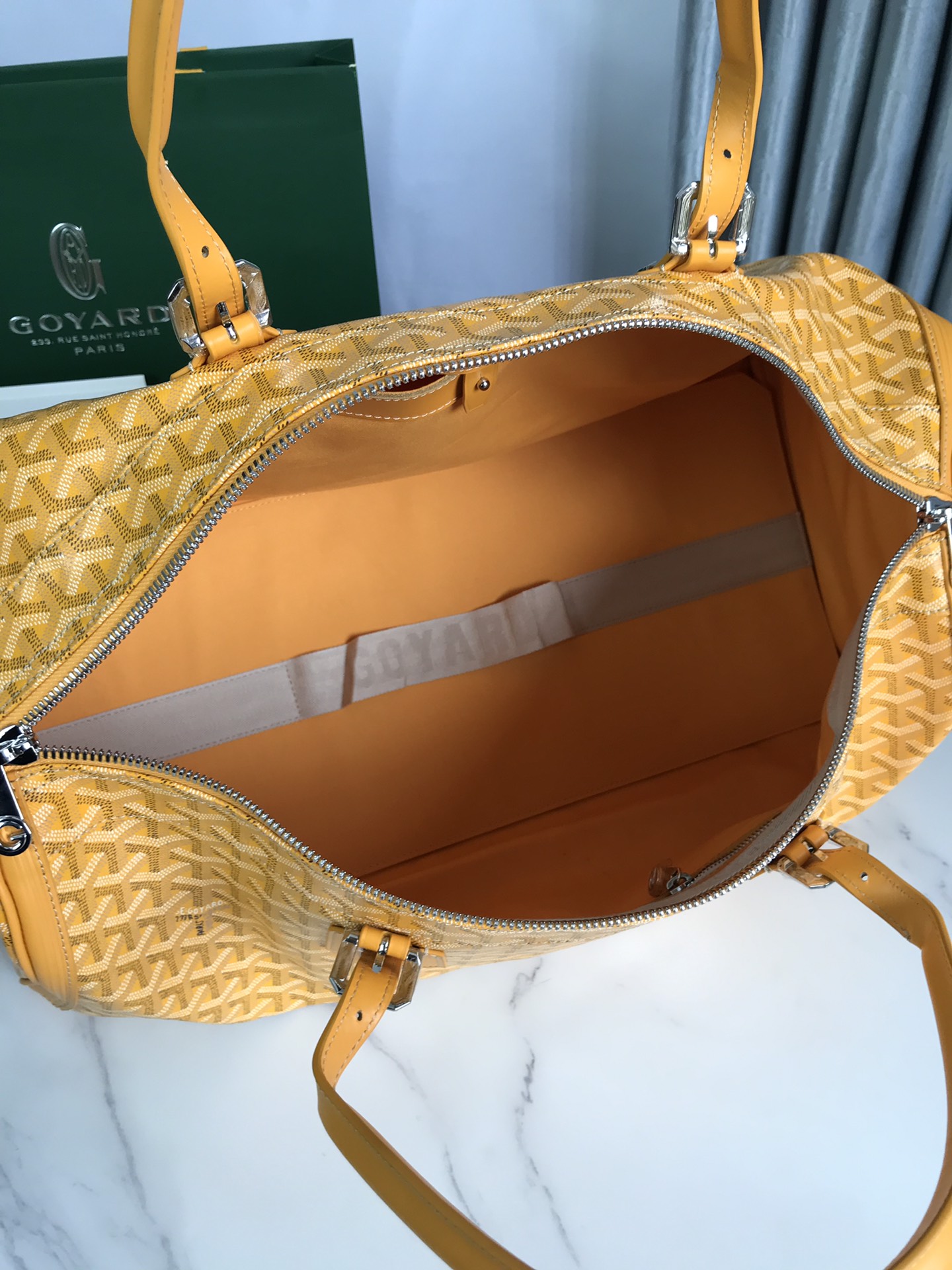 GOYARD Goyardine Croisiere 35 Yellow 878967 |