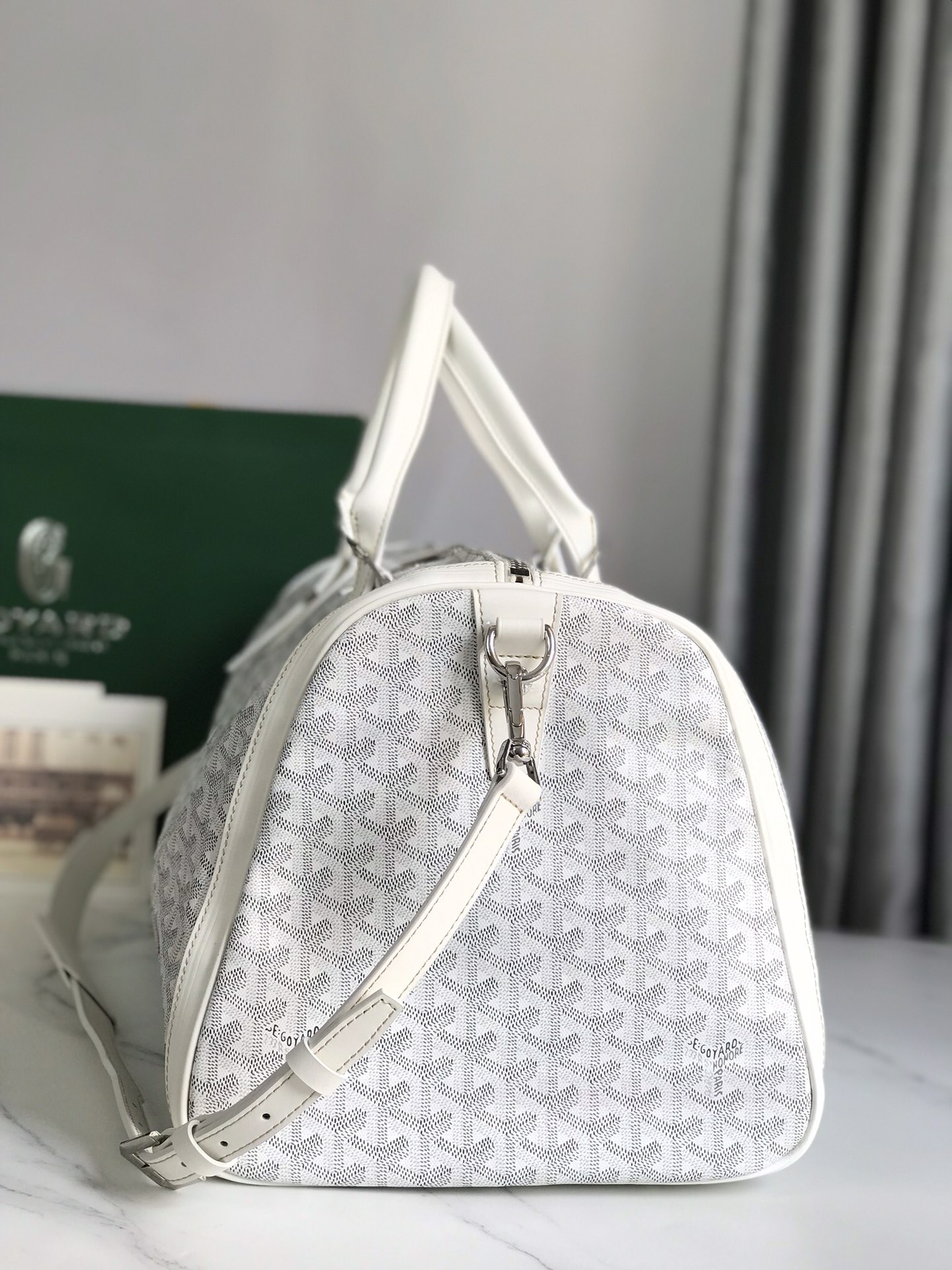 GOYARD Goyardine Croisiere 35 White 239307 |