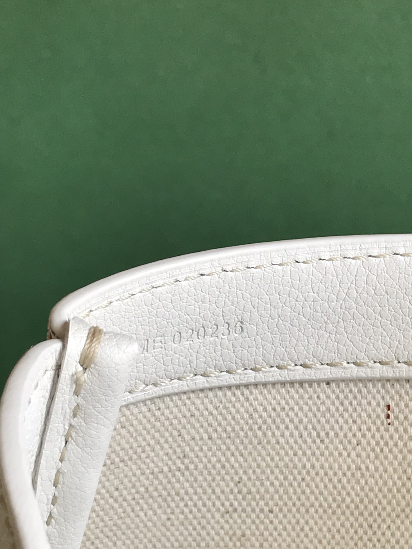 GOYARD Goyardine Saigon Tote white