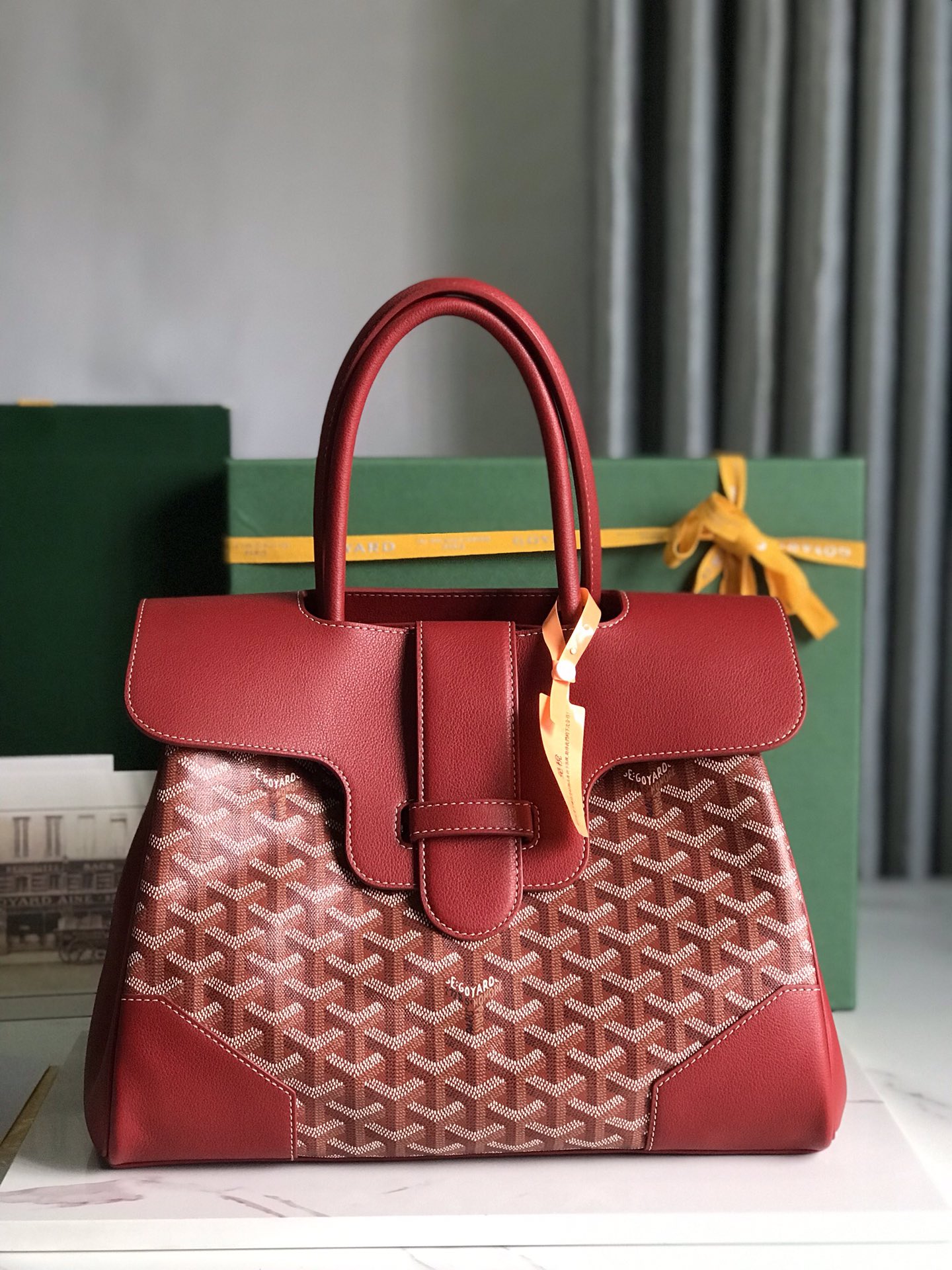 GOYARD Goyardine Saigon Tote red