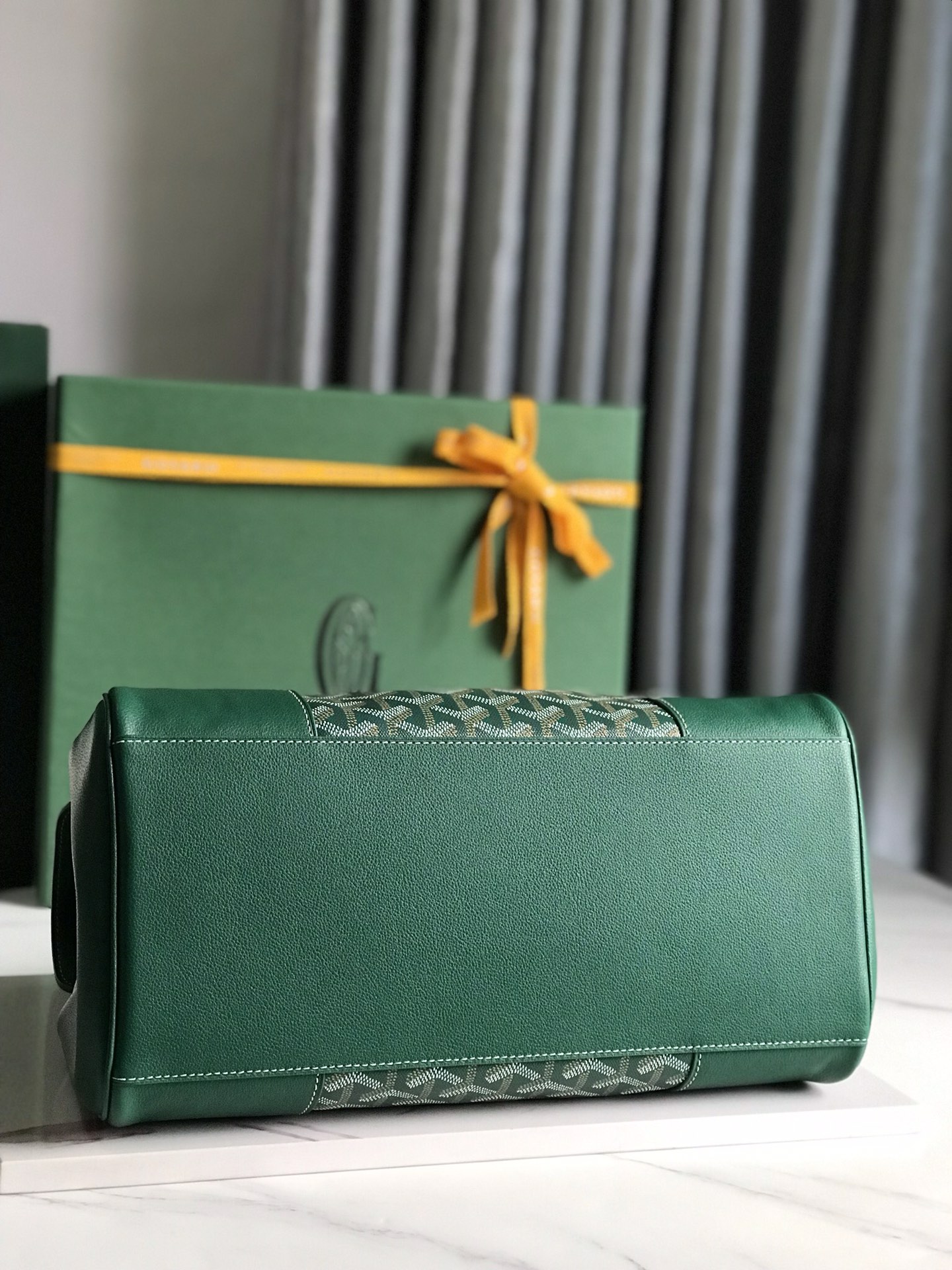GOYARD Goyardine Saigon Tote green