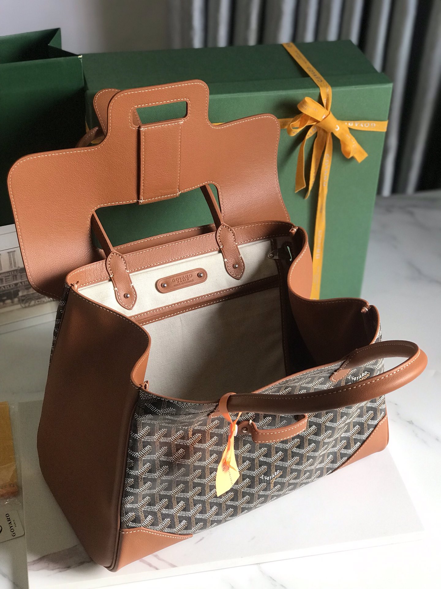 GOYARD Goyardine Saigon Tote brown1670701