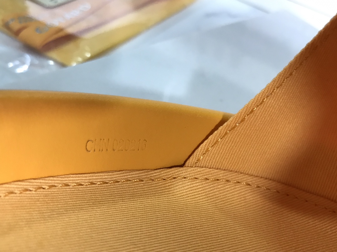 GOYARD Goyardine Alto Hatbox yellow