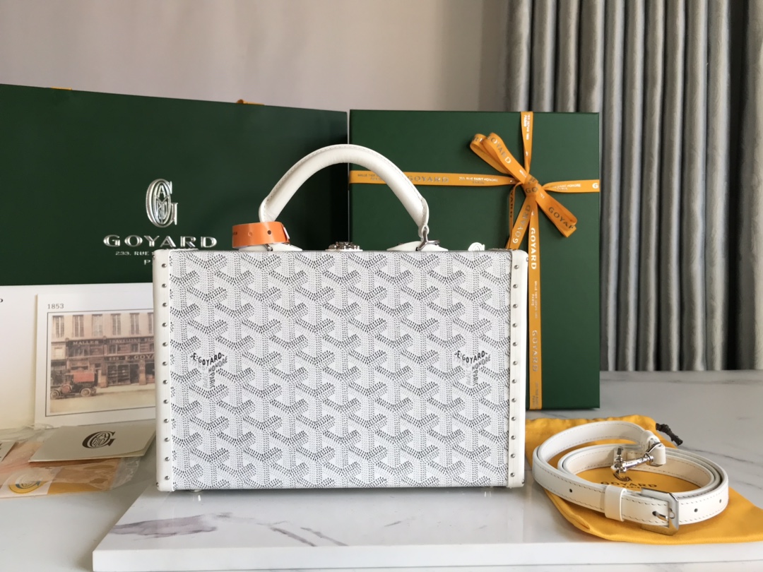 Goyard Grand Hotel Trunk Bag white | eBay