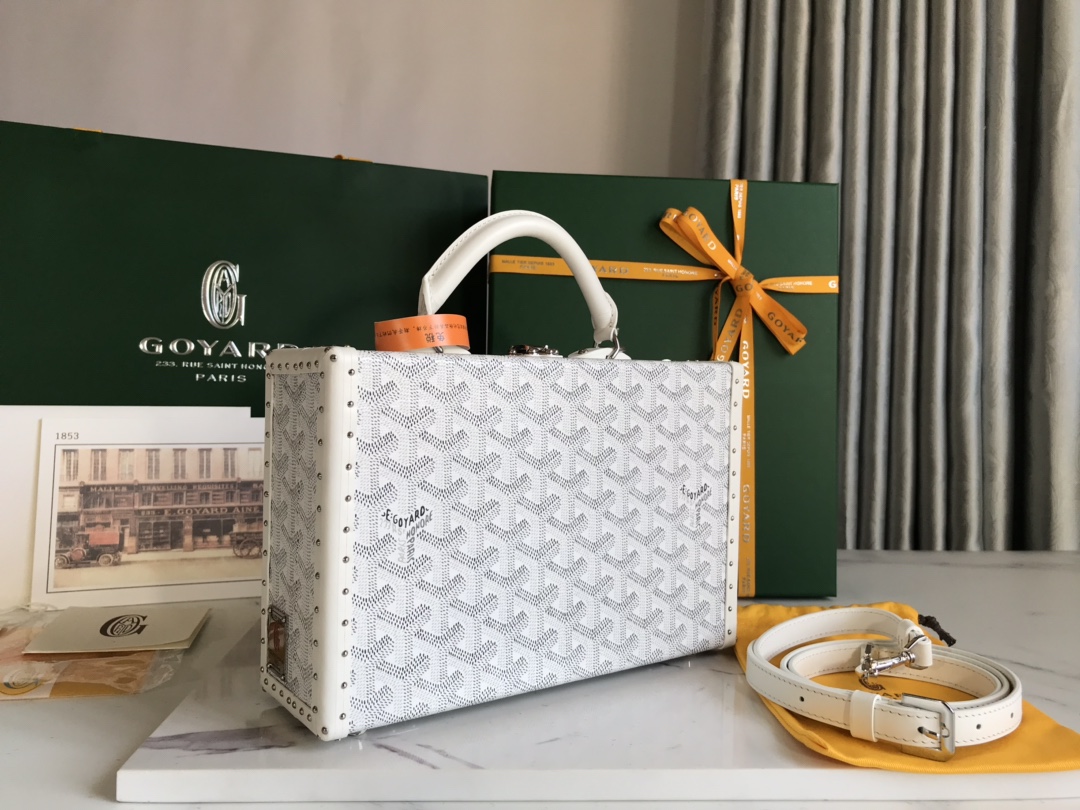 Goyard Grand Hotel Trunk Bag white | eBay