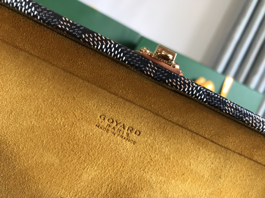 Goyard Grand Hotel Trunk Bag Coated Canvas PM Black 1717911