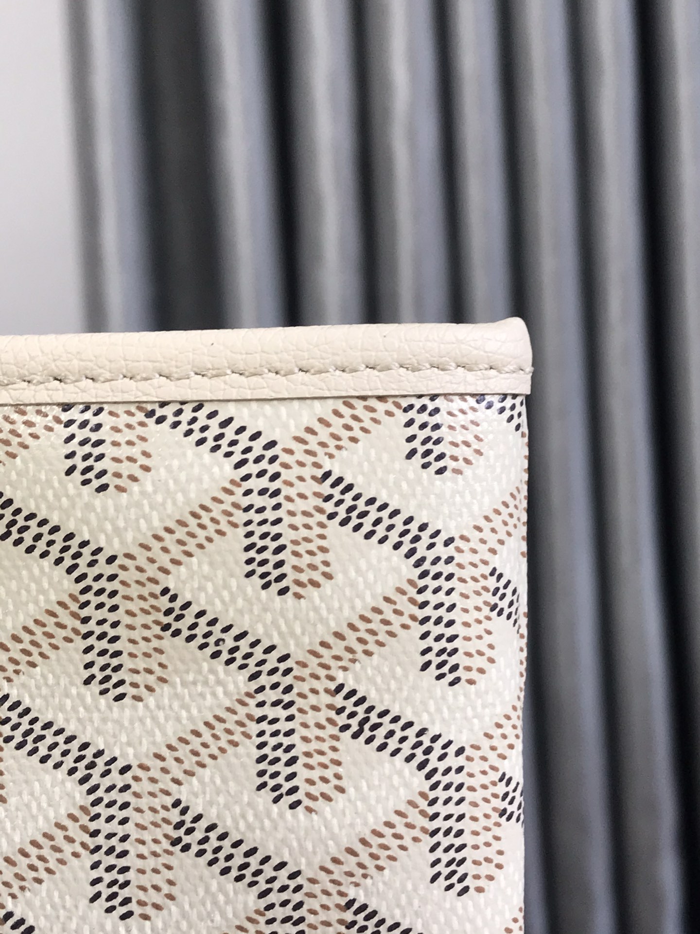 Goyard White Goyardine Coated Canvas and Leather Saint Louis