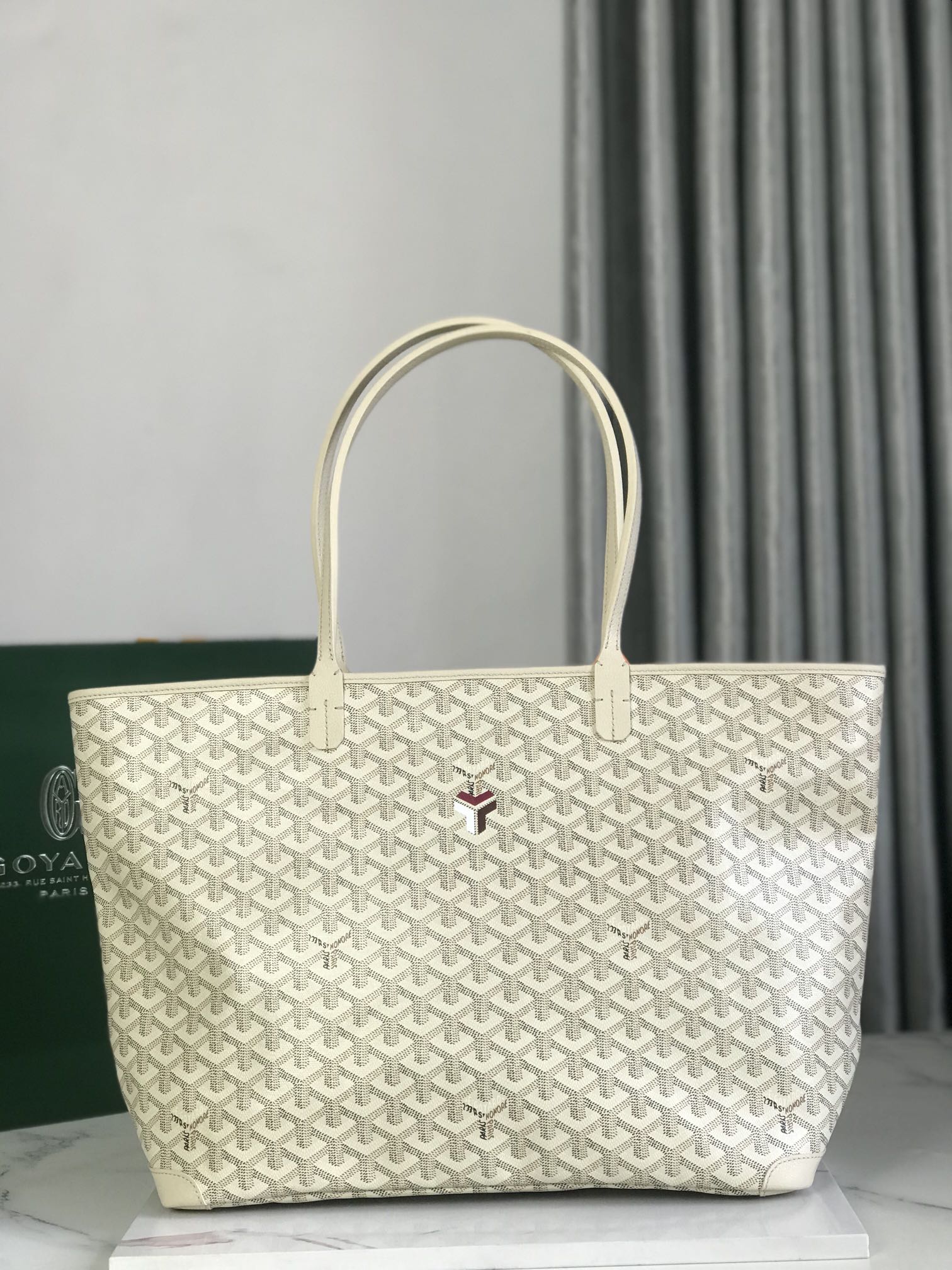 Goyard White Goyardine Coated Canvas and Leather Saint Louis