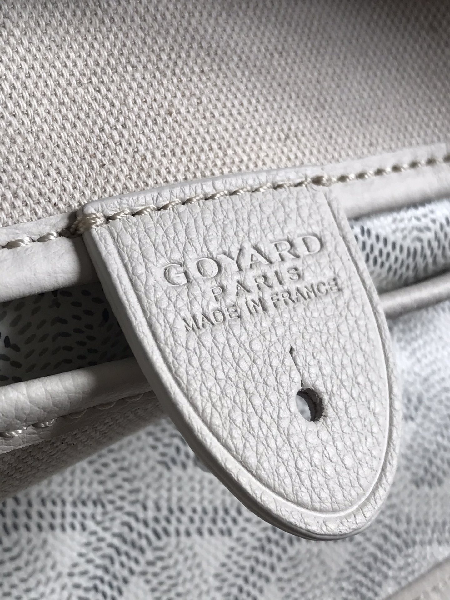 Goyard Artois PM Tote Bag for Women white N-QL |