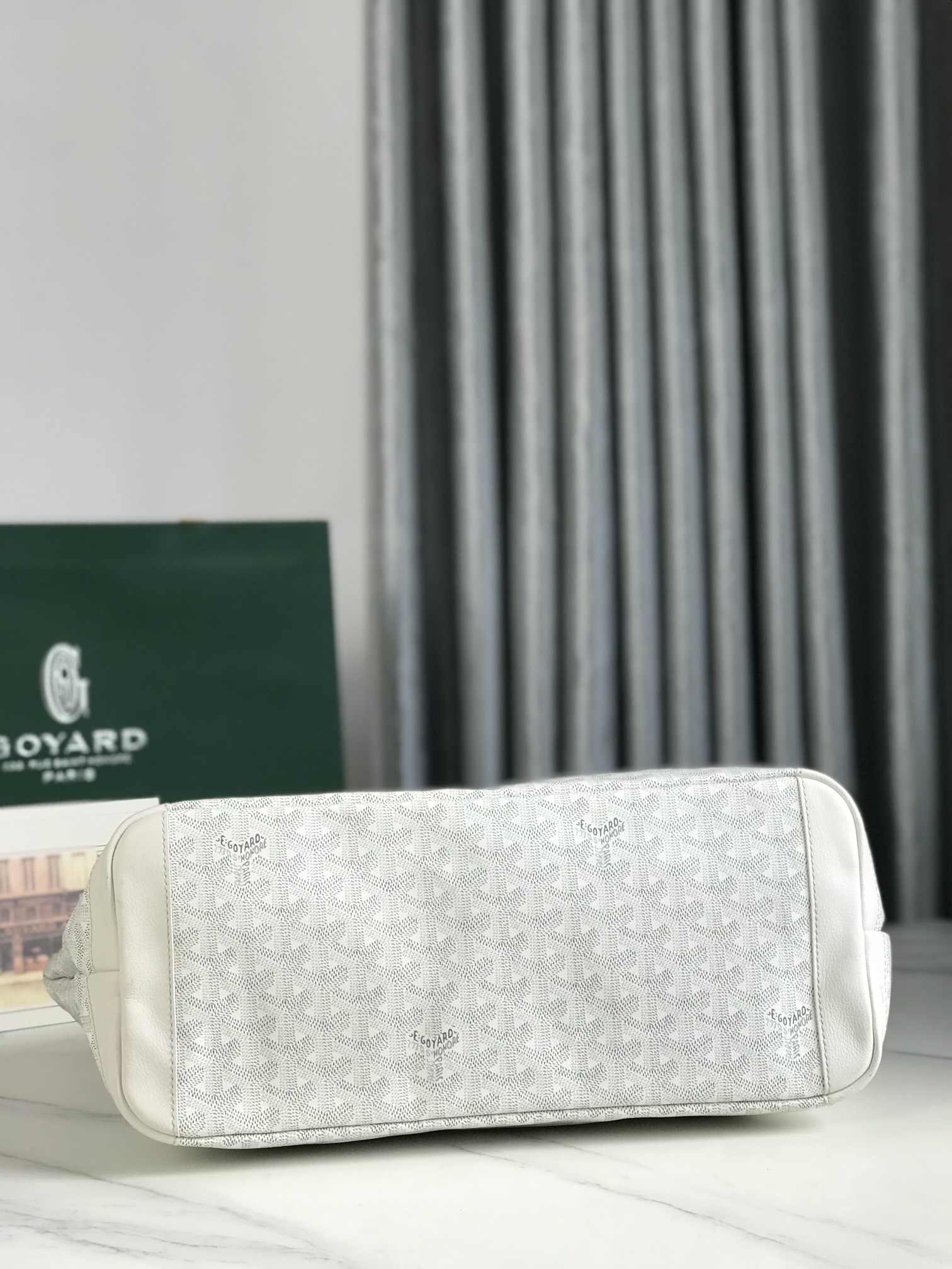 Goyard Artois PM Tote Bag for Women white N-QL |