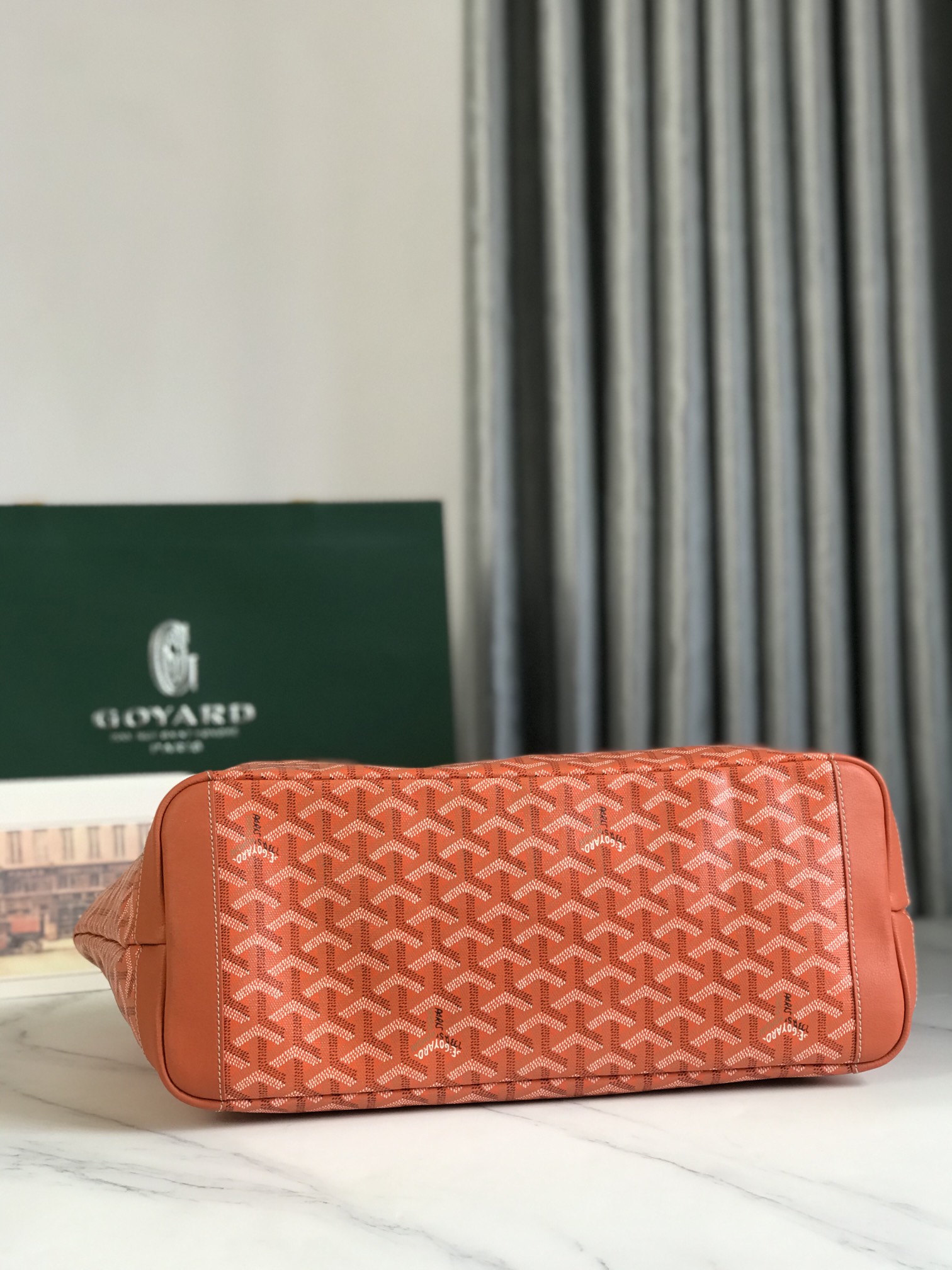Goyard Artois PM Tote Bag for Women Black orange N-QL |
