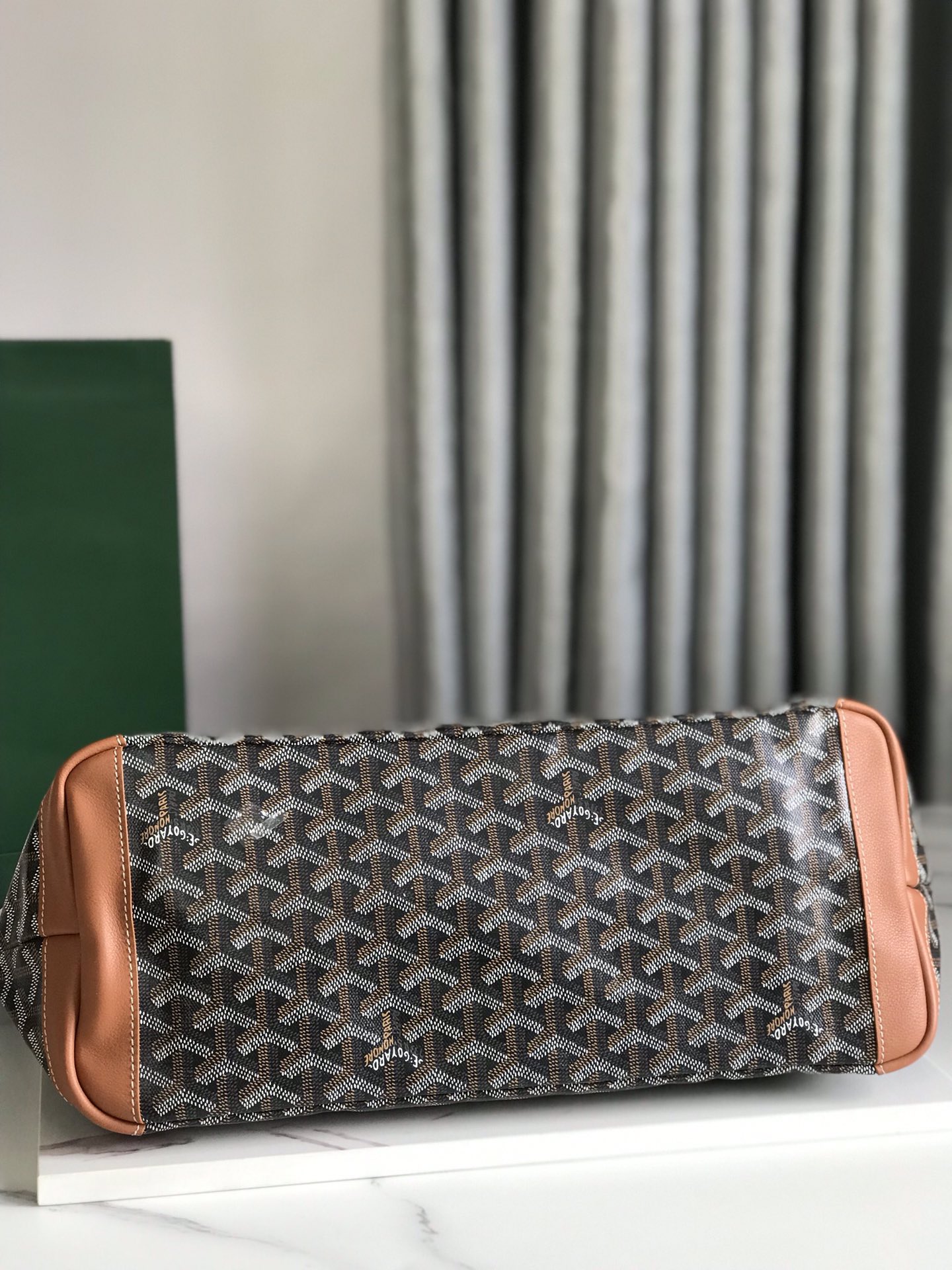 Goyard Artois PM Tote Bag for Women Black Brown N-QL |