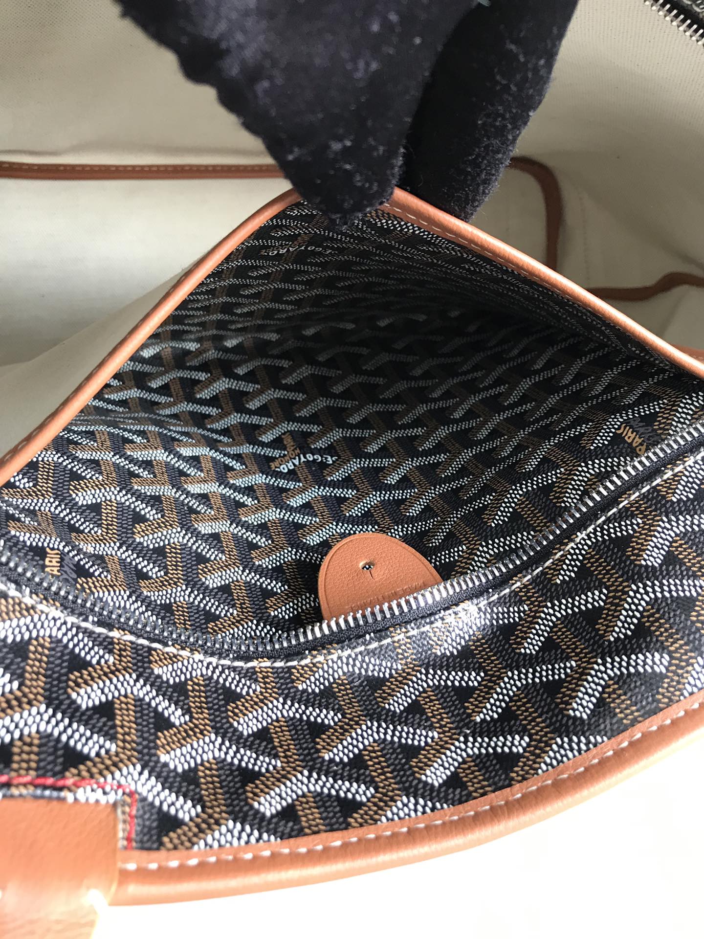Goyard Artois PM Tote Bag for Women Black Brown N-QL |