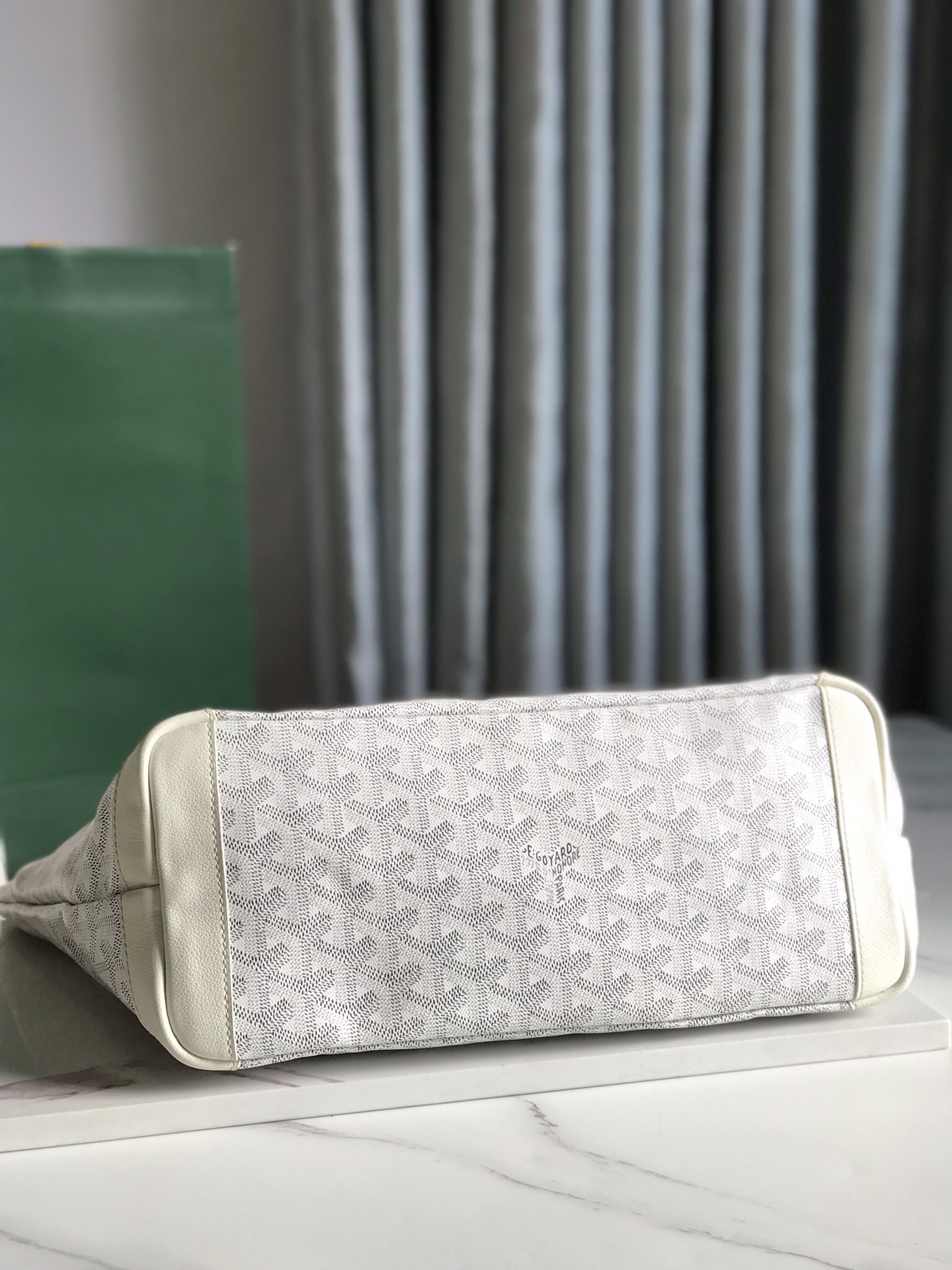 Goyard White Goyardine Coated Canvas and Leather Artois MM