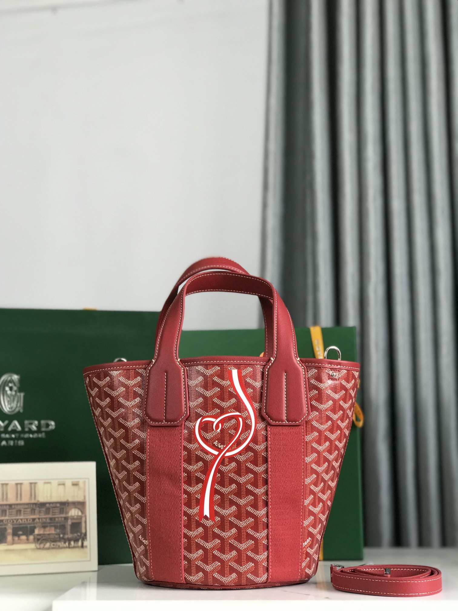 Pre-Owned Goyard PM Belharra Tote Printed Coated Canvas  bag in red