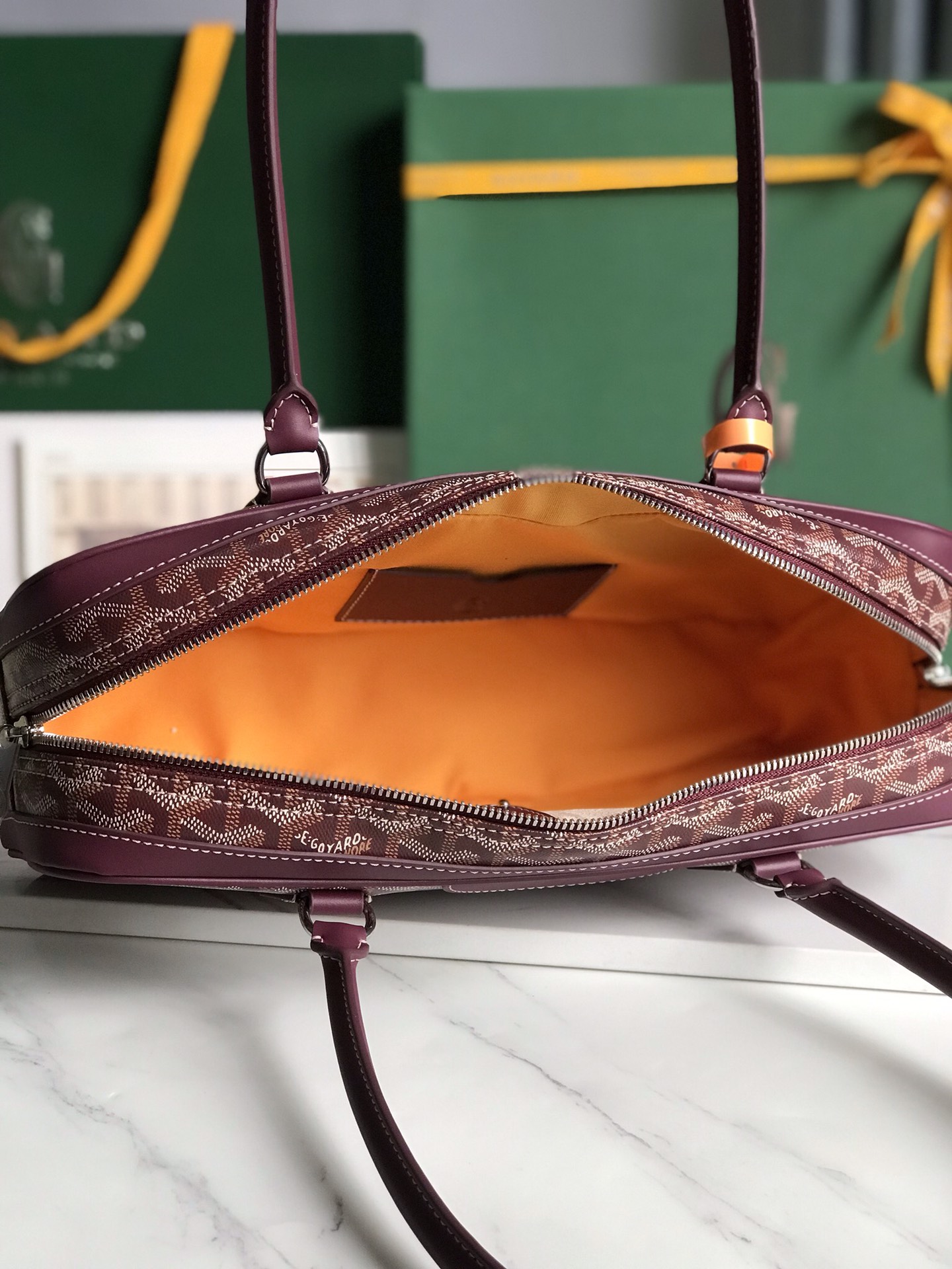 Goyard Goyardine St. Martin - Burgundy Shoulder Bags,
