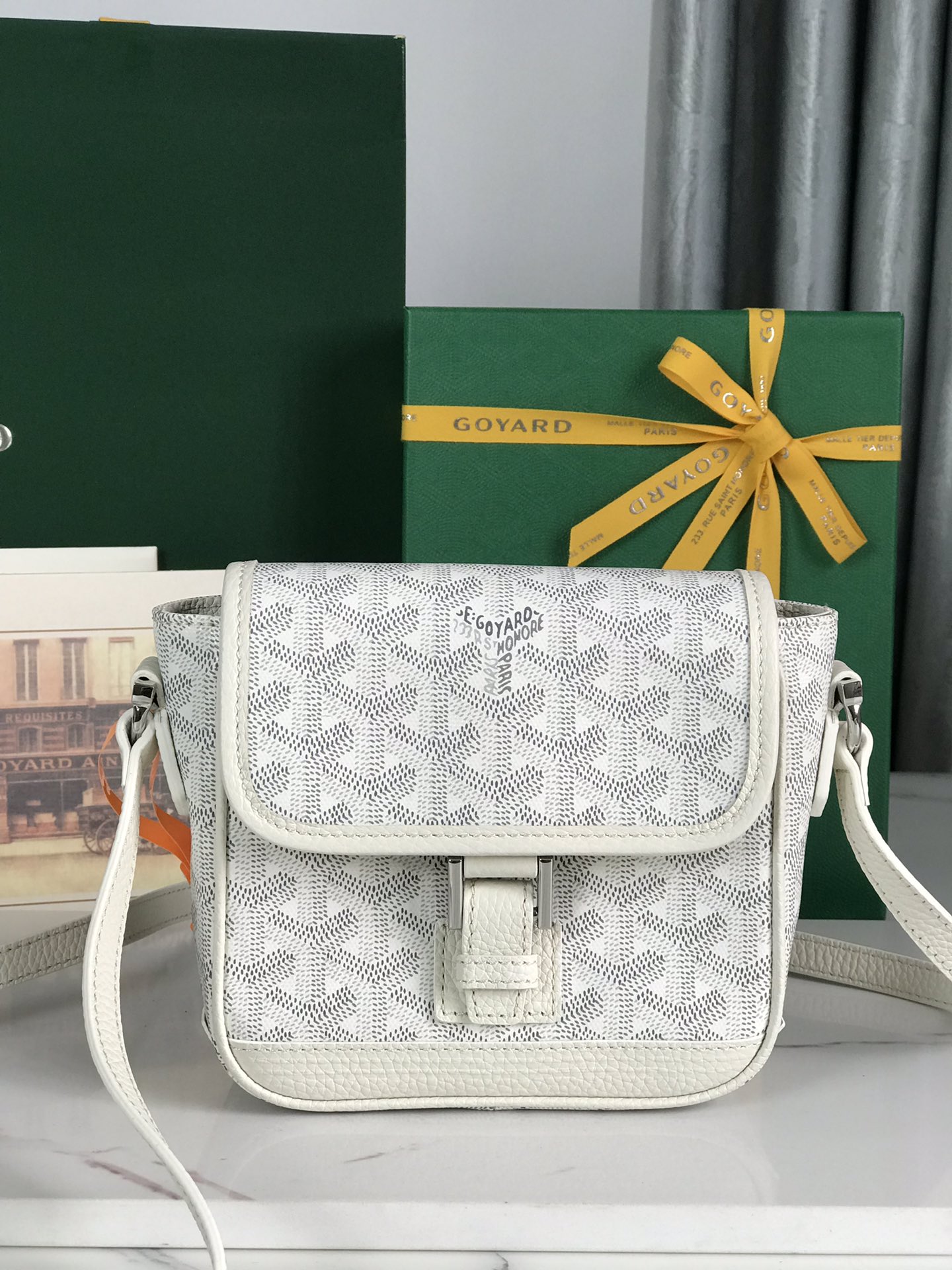 GOYARD Chevron Grand white 923372 |