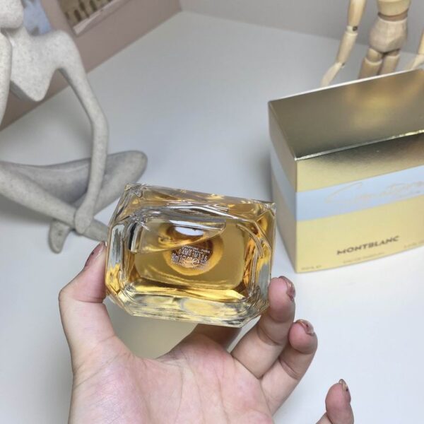 Montblanc Signature Absolue – Eau de Parfum for Women 90 ml / 3.0 oz