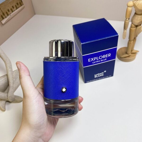 Montblanc Explorer Ultra Blue – Eau de Parfum for Men 100 ml / 3.4 oz