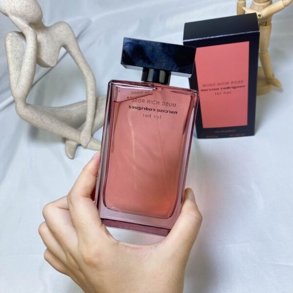 Narciso Rodriguez For Her Musc Noir Rose Eau de Parfum 100ml – Women’s Perfume