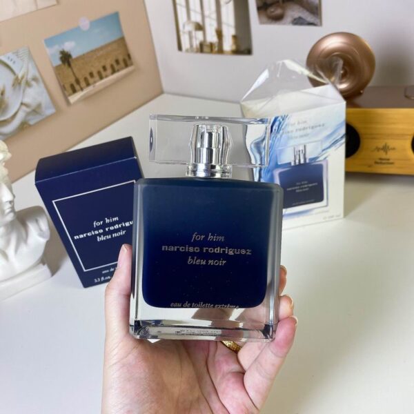 Narciso Rodriguez For Him Bleu Noir Extrême Eau de Toilette 100ml – Men’s Cologne
