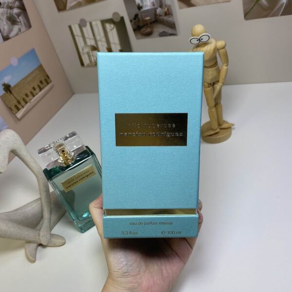 Narciso Rodriguez Wild Tuberose Eau de Parfum 100ml / 3.3oz – Women’s Perfume