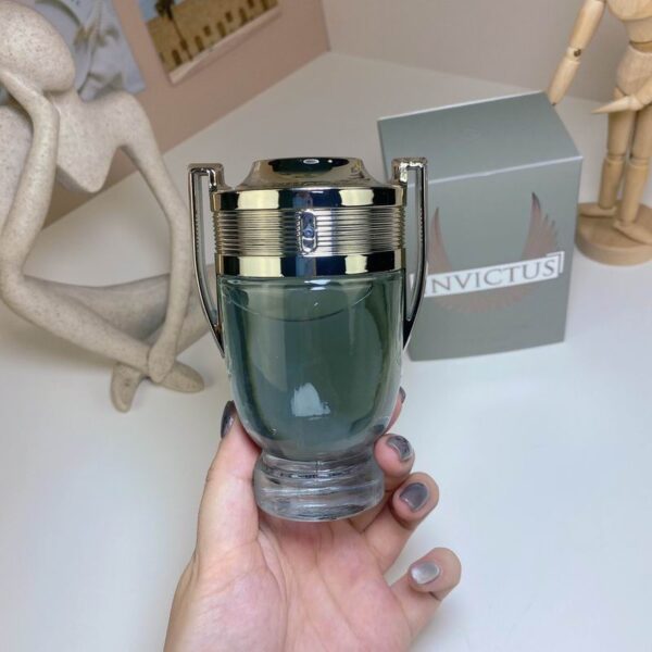 Paco Rabanne Invictus Eau de Toilette Spray for Men – 100ml / 3.4 oz