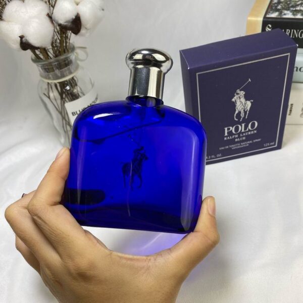 Ralph Lauren Polo Blue Eau de Toilette Spray – Fresh, Clean & Invigorating (125ml)
