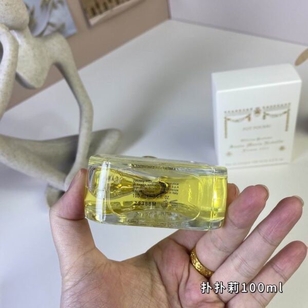 Santa Maria Novella Rosa Novella Eau de Cologne – 100ml / 3.4oz