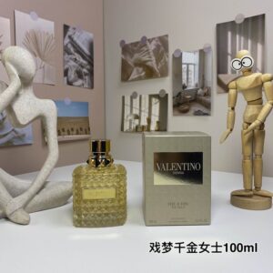 Valentino Uomo Born in Roma “The Gold” – Eau de Toilette (3.4 oz / 100 ml)