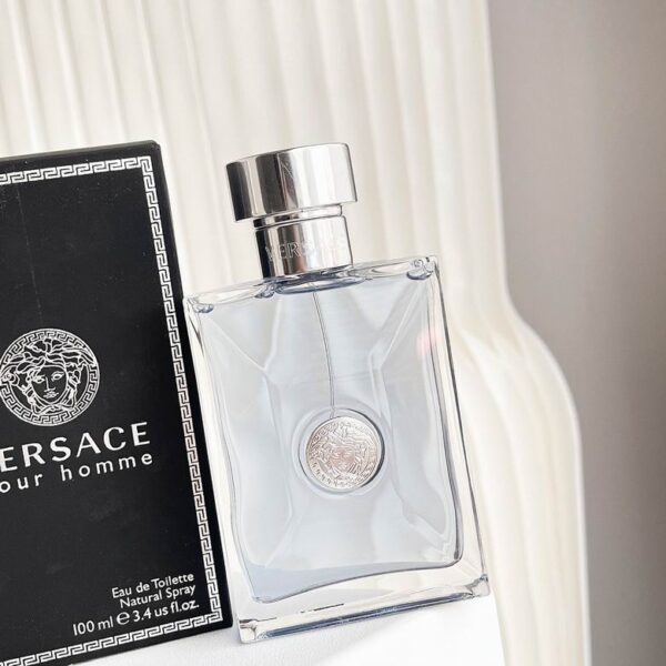 Versace Pour Homme – Eau de Toilette Spray for Men 100 ml / 3.4 oz