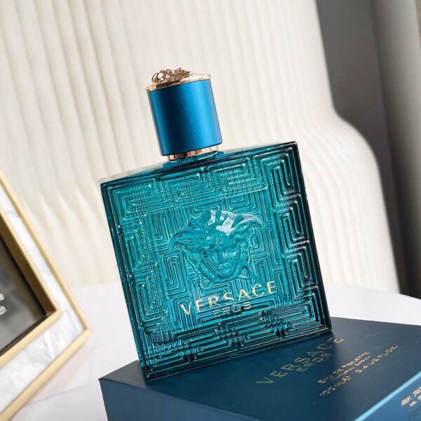 Versace Eros – Eau de Toilette Spray for Men 100 ml / 3.4 oz