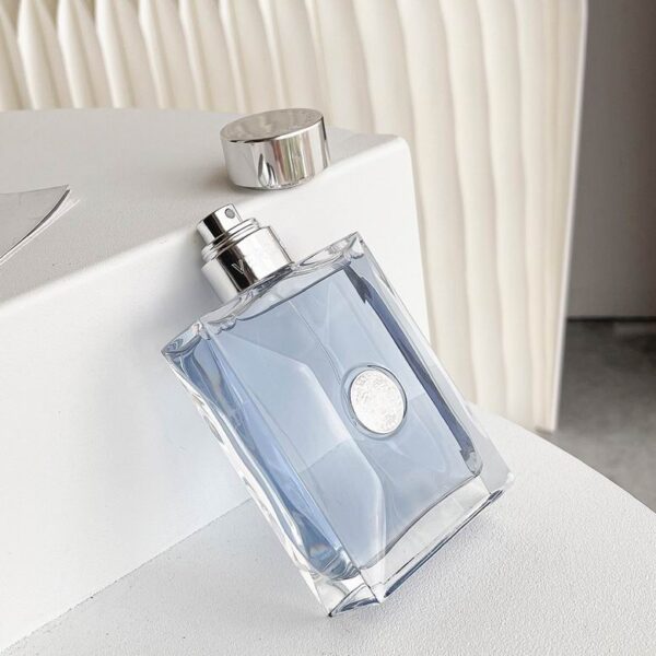 Versace Pour Homme – Eau de Toilette Spray for Men 100 ml / 3.4 oz