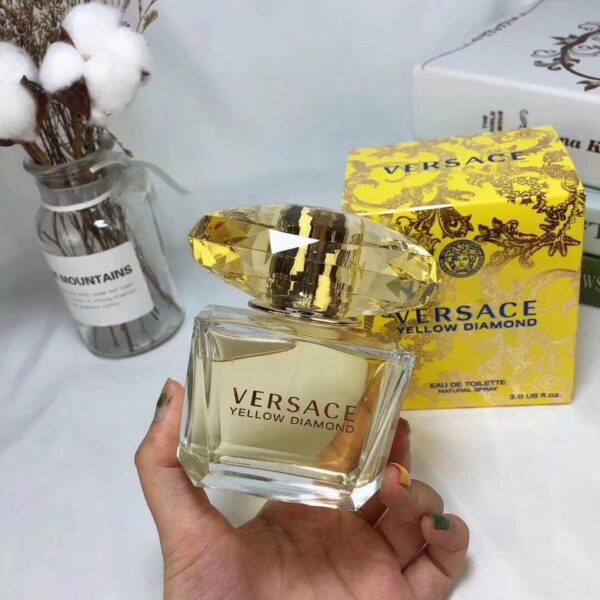 Versace Yellow Diamond – Eau de Toilette 90 ml