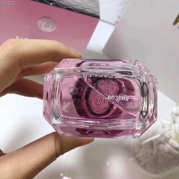 Versace Bright Crystal Eau de Toilette Spray – 3.0 oz / 90ml (For Women)