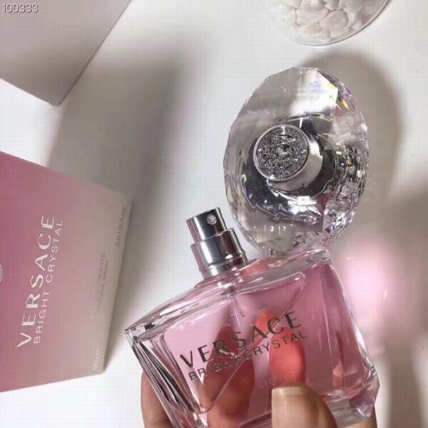 Versace Bright Crystal Eau de Toilette Spray – 3.0 oz / 90ml (For Women)