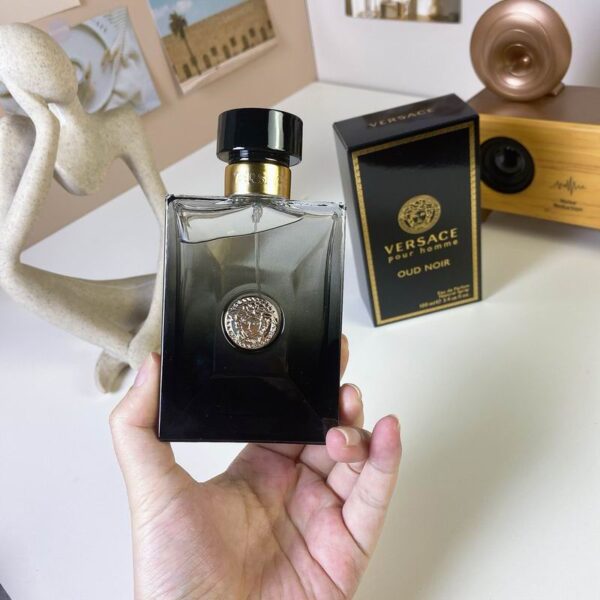 Versace Pour Homme Oud Noir 3.4 oz Eau de Parfum Spray