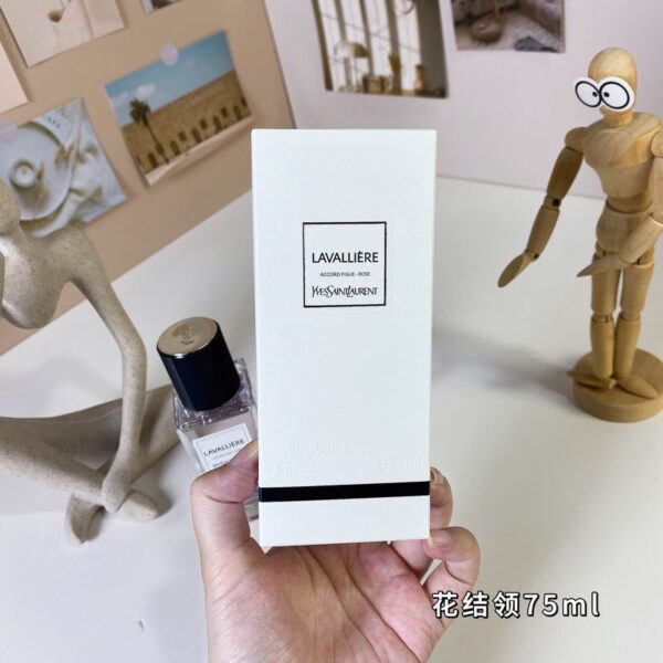 Yves Saint Laurent Lavallière – Le Vestiaire des Parfums Eau de Parfum 75ml / 2.5oz – Unisex Fragrance