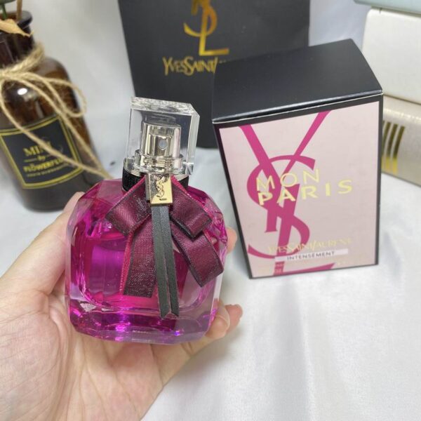 YVES SAINT LAURENT Mon Paris Intensement Women EDP Spray Floral 1.7 Ounce