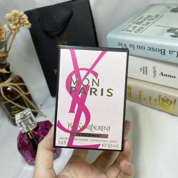 YVES SAINT LAURENT Mon Paris Intensement Women EDP Spray Floral 1.7 Ounce